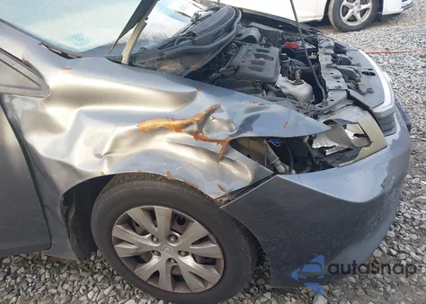 2012 Honda Civic Lx z USA, uszkodzony, nr VIN 2HGFB2F54CH318577